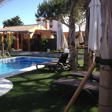 Casa Familiar Cerca De La Playa Piscina Compartida Homestay